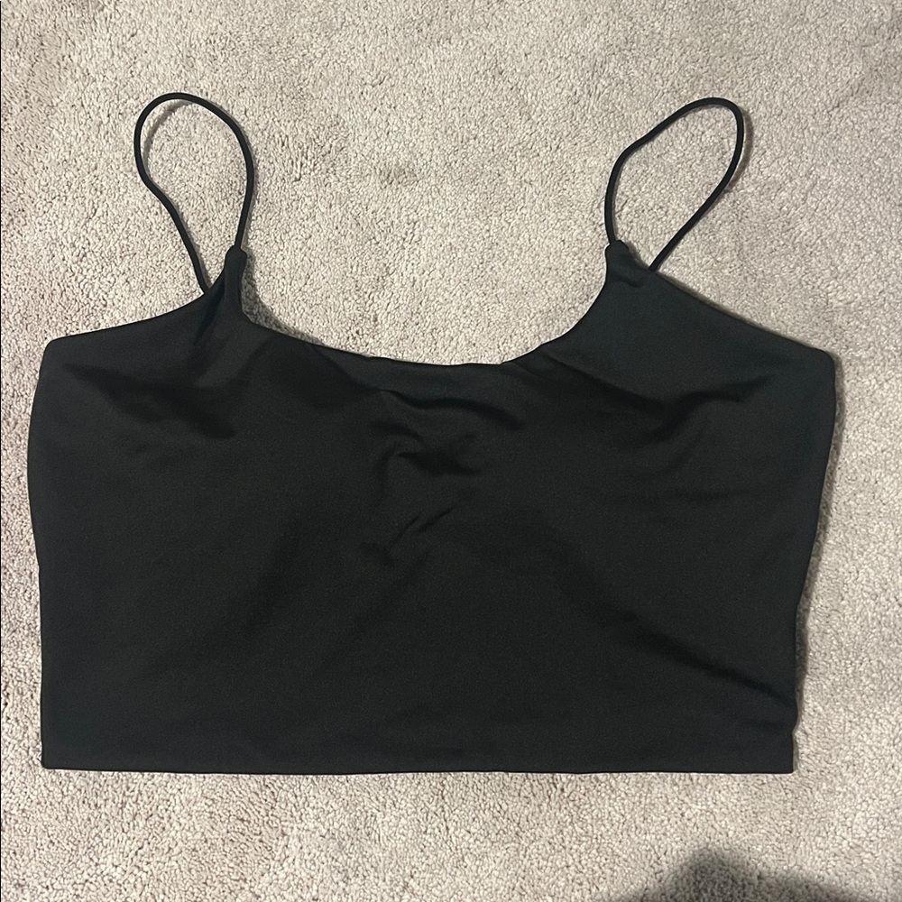 size large black cropped tank top with built in bra